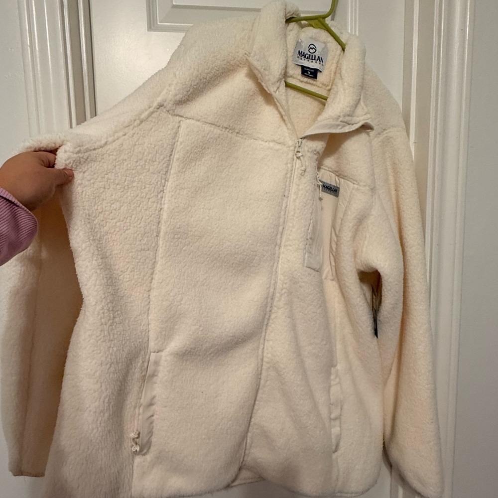 Magellan Outdoors Cream Teddy Jacket